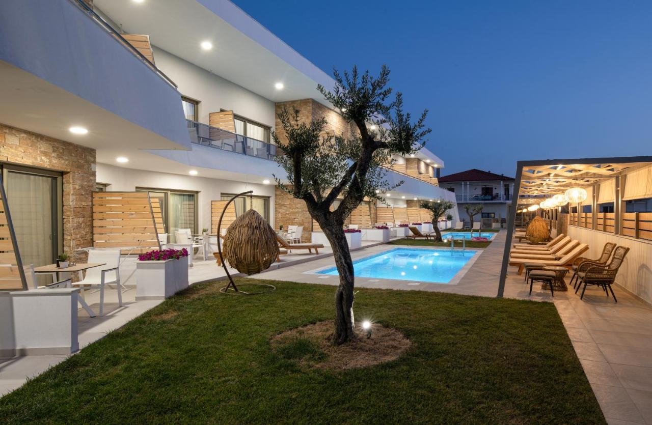 Imagine Luxury Suites Nikiti  Exterior photo