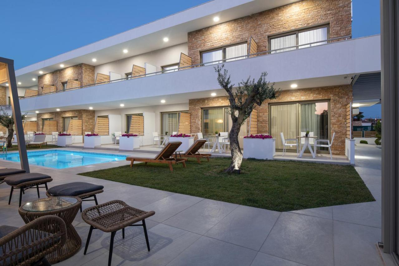Imagine Luxury Suites Nikiti  Exterior photo
