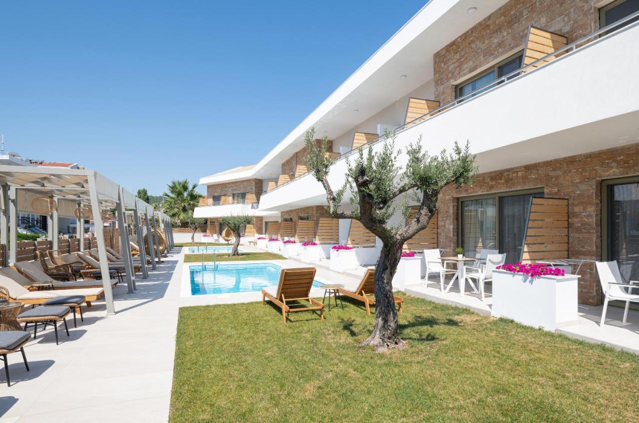 Imagine Luxury Suites Nikiti  Exterior photo