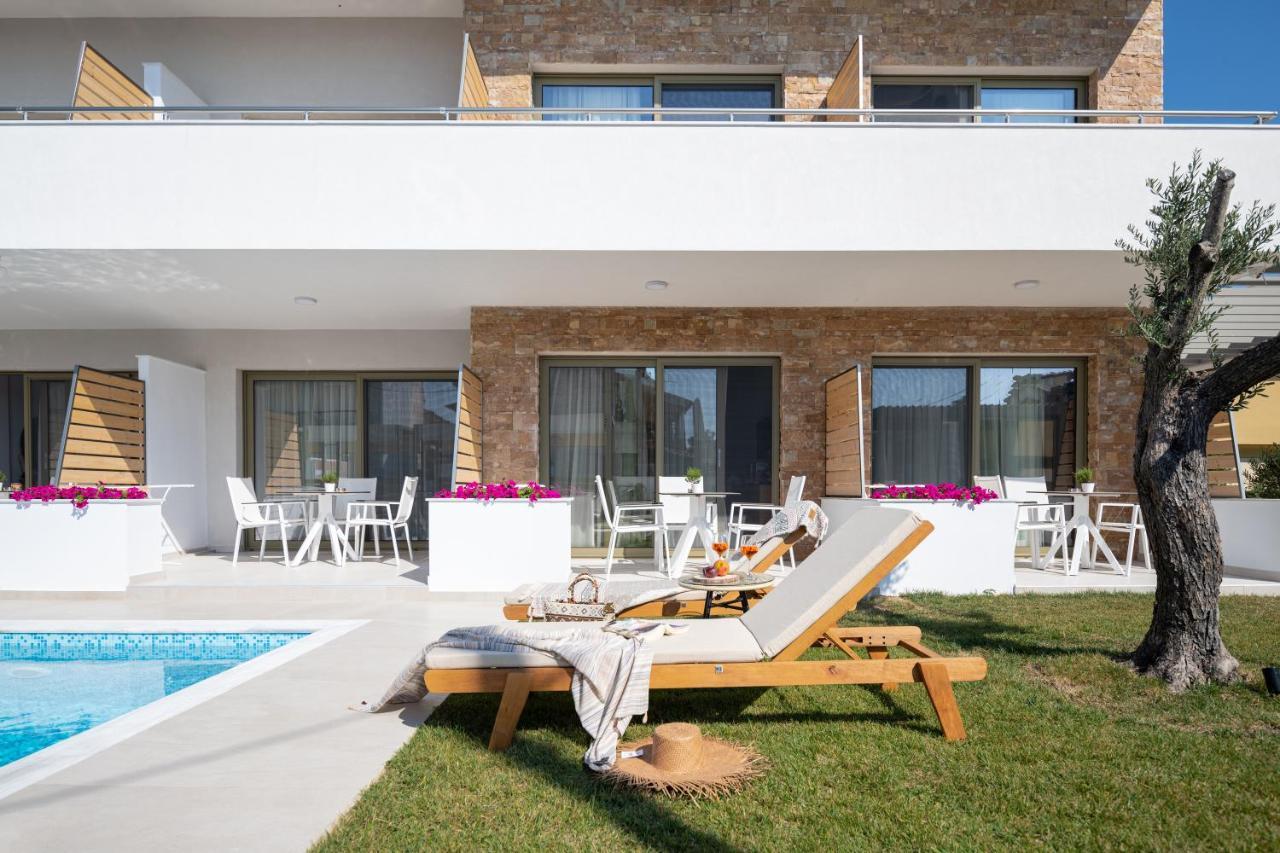 Imagine Luxury Suites Nikiti  Exterior photo