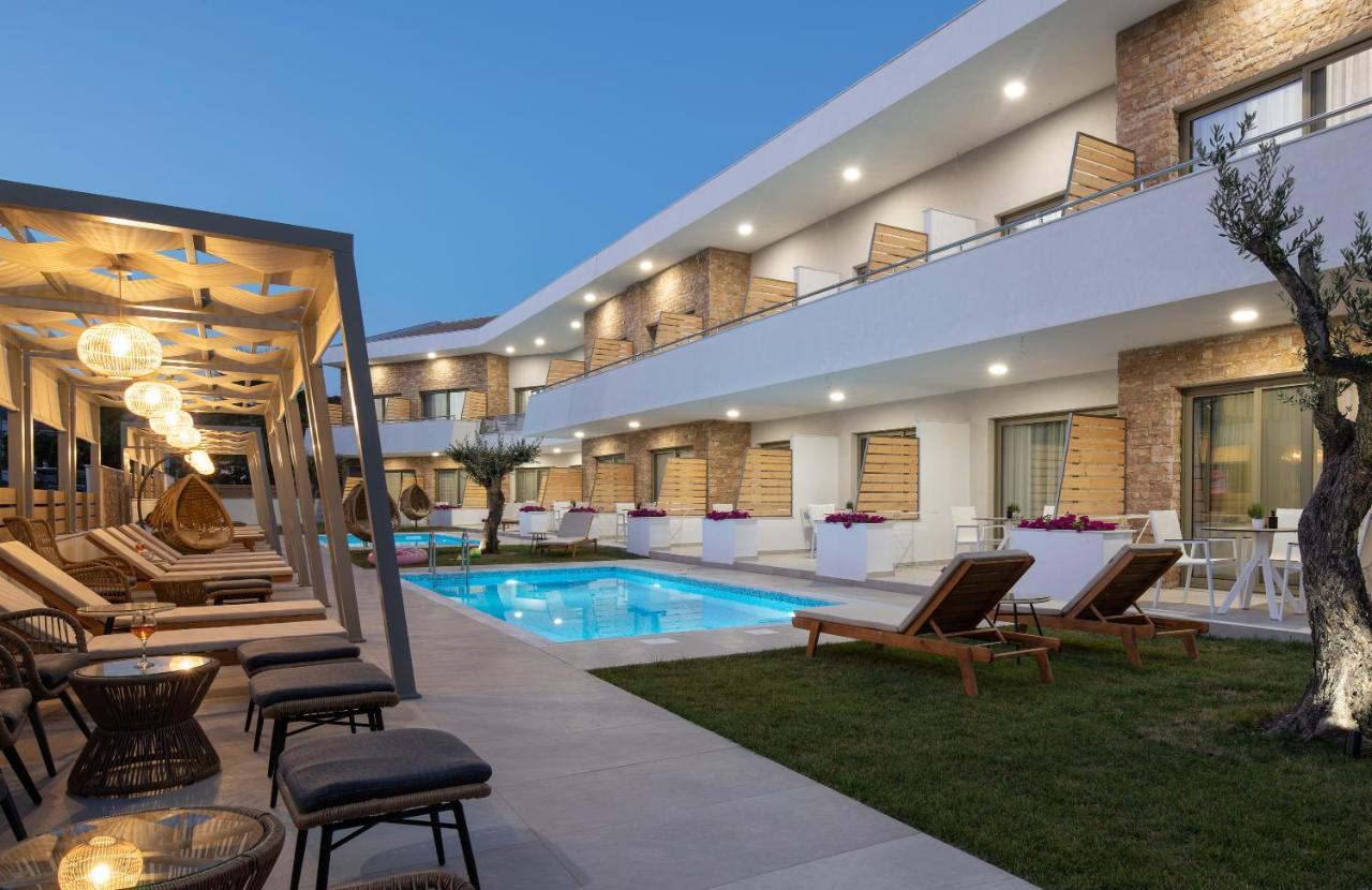 Imagine Luxury Suites Nikiti  Exterior photo