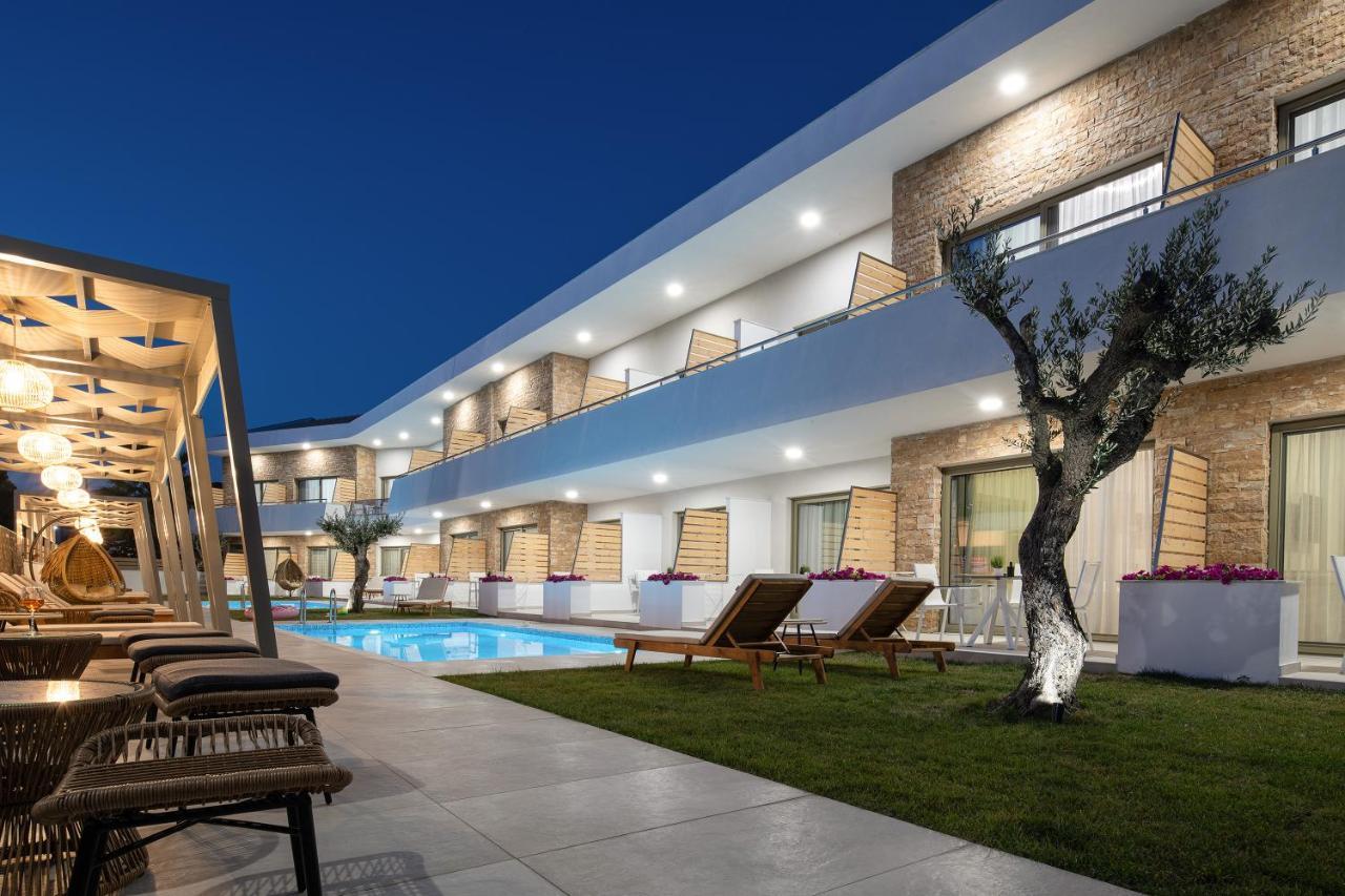 Imagine Luxury Suites Nikiti  Exterior photo