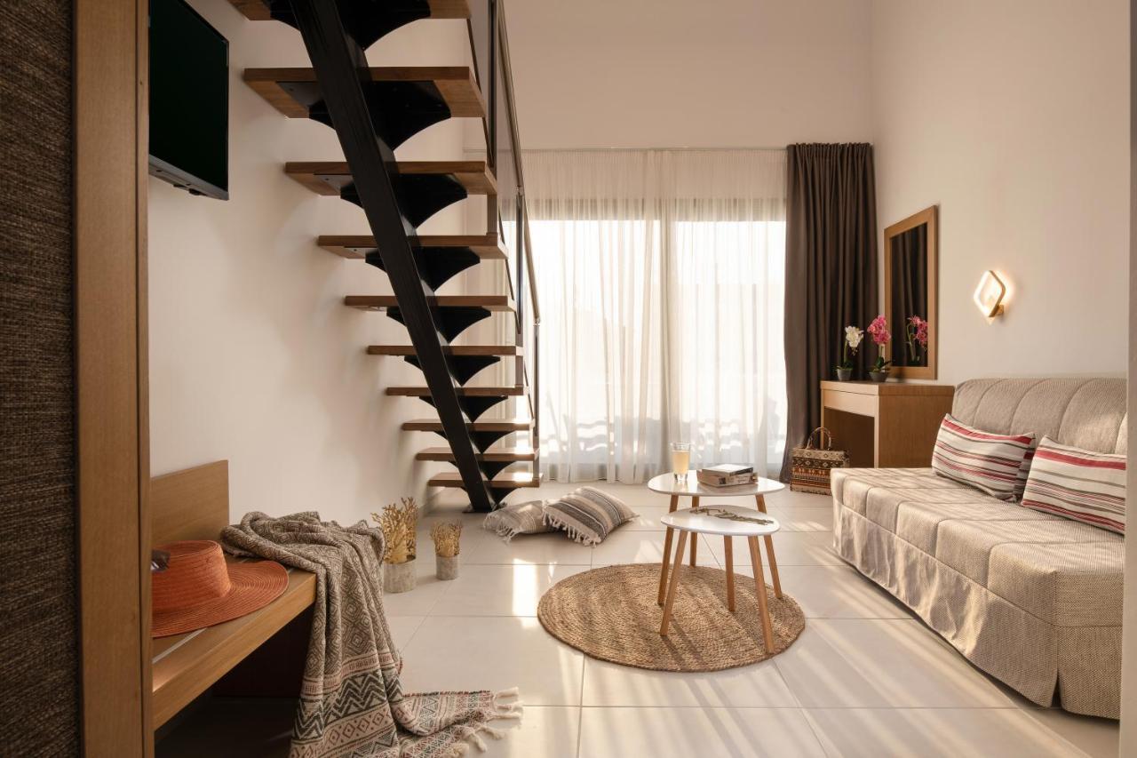 Imagine Luxury Suites Nikiti  Exterior photo