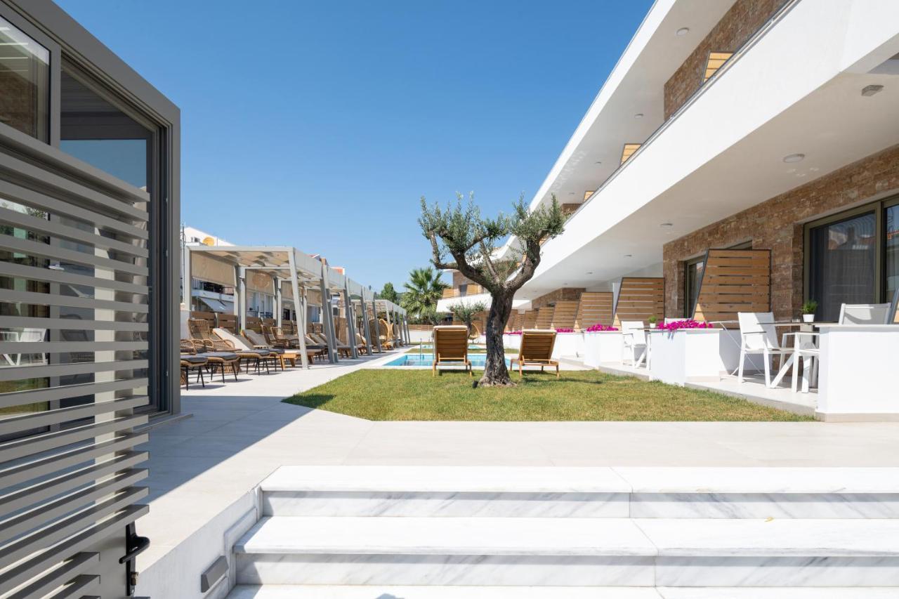 Imagine Luxury Suites Nikiti  Exterior photo