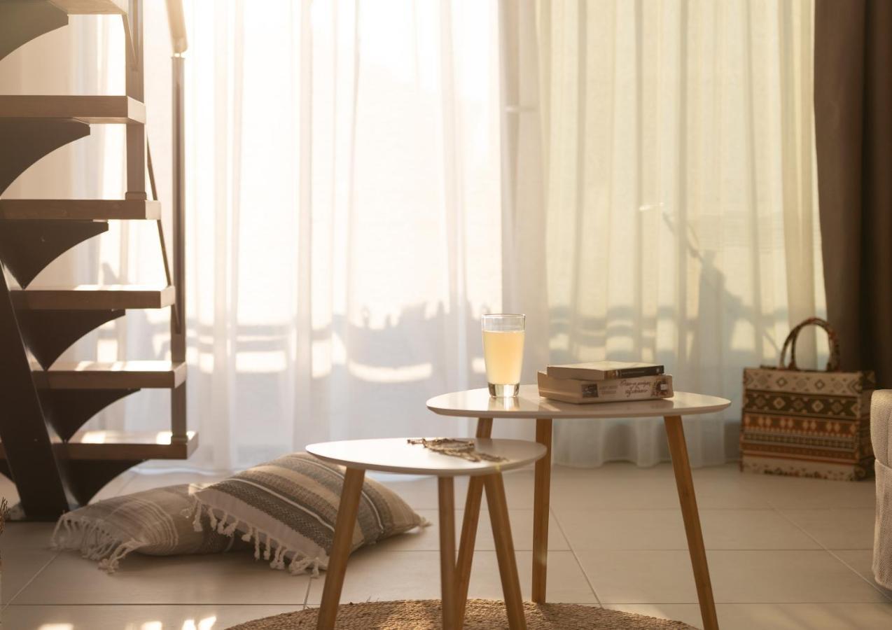 Imagine Luxury Suites Nikiti  Exterior photo