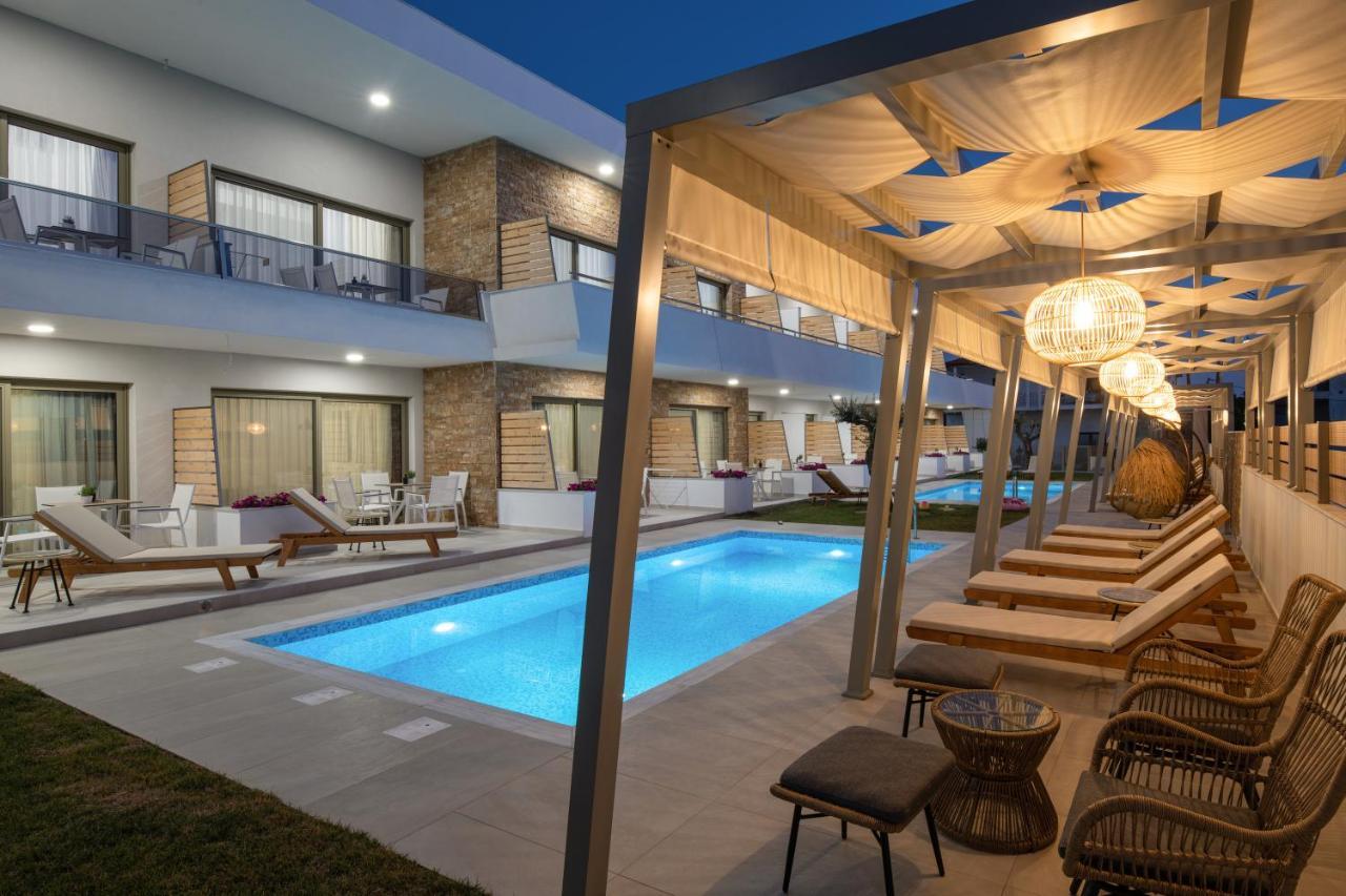 Imagine Luxury Suites Nikiti  Exterior photo