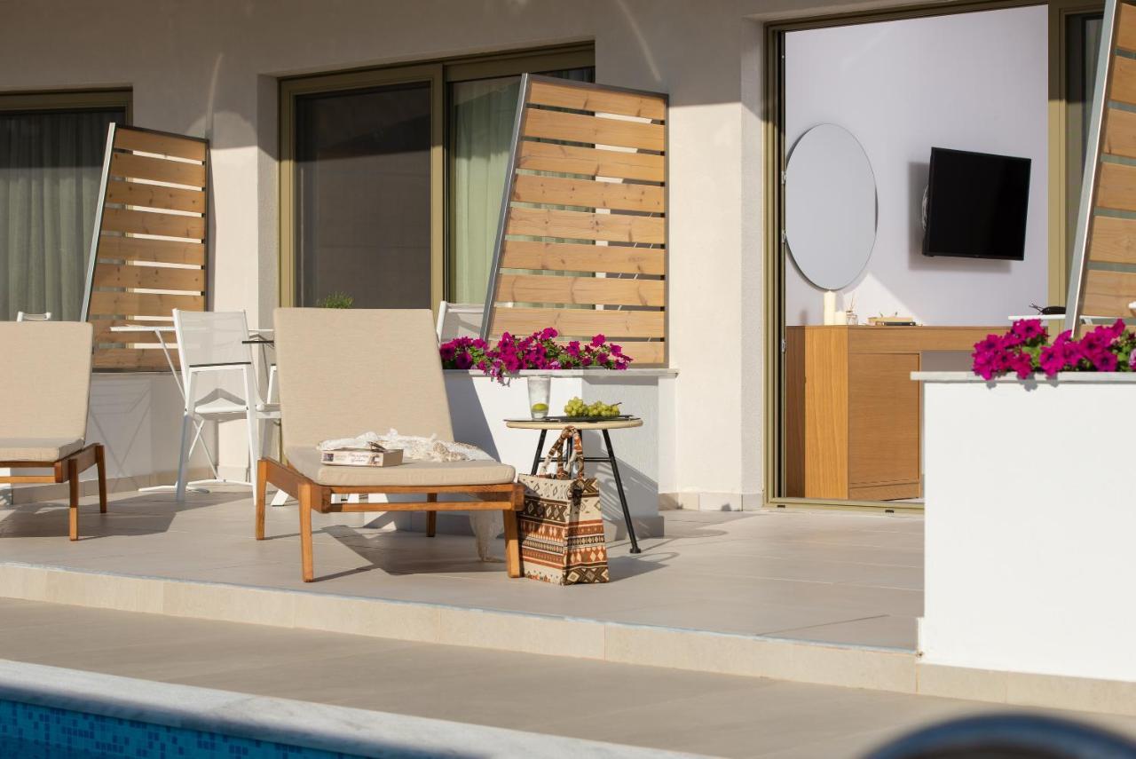 Imagine Luxury Suites Nikiti  Exterior photo